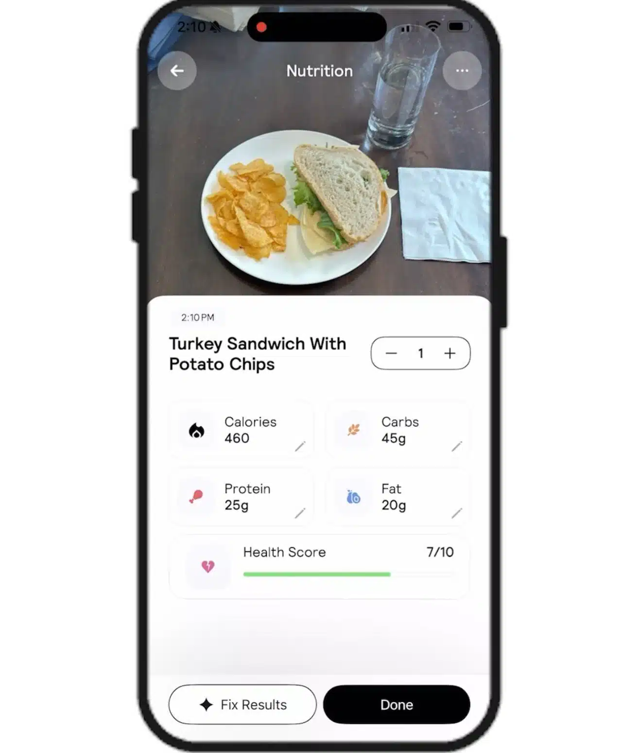 Capture d'écran de l'analyse IA d'un repas par l'application Cal AI pour un sandwich et des chips.